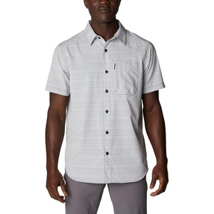 image:imageColumbia Mens Twisted Creek II Short Sleeve ShirtBlack Wave Crest Stripe