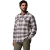 image:imageColumbia Flare Gun Stretch FlannelDark StoneDispersed Plaid