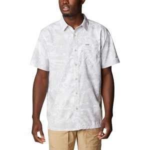image:imageColumbia Mens Super Slack Tide Camp Shirt Short SleeveCool Grey Hula Fish Print